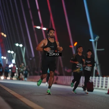 Runner Photo 6158809