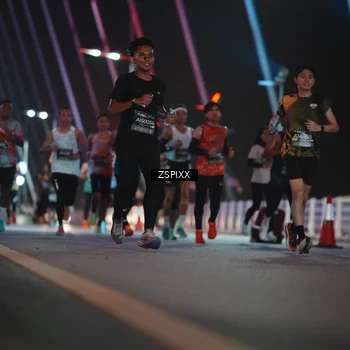 Runner Photo 6158855