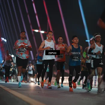 Runner Photo 6158890