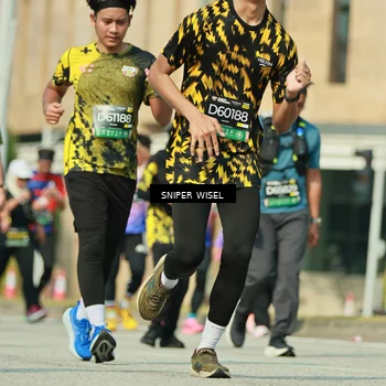 Runner Photo 6158912
