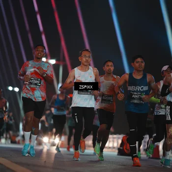 Runner Photo 6158936