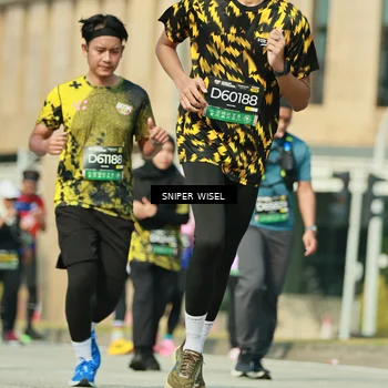 Runner Photo 6158974