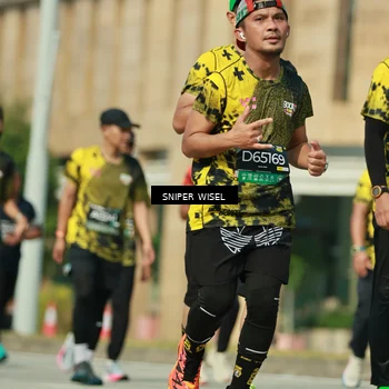 Runner Photo 6159015