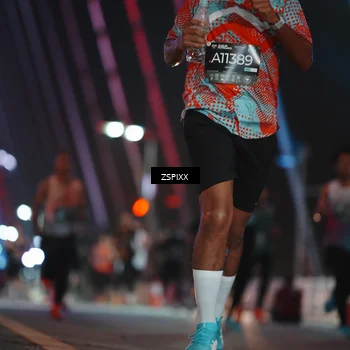 Runner Photo 6159020