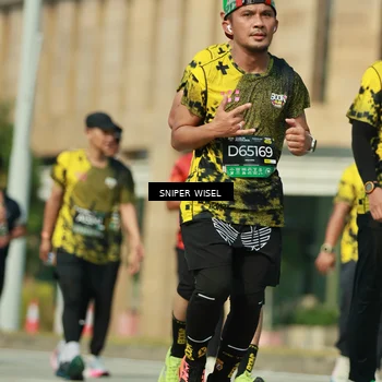 Runner Photo 6159031