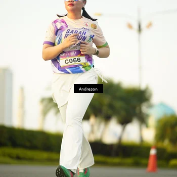 Runner Photo 6159101