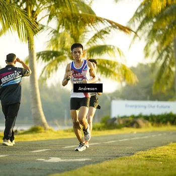 Runner Photo 6159349