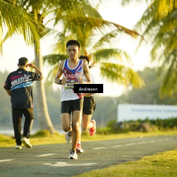 Runner Photo 6159359