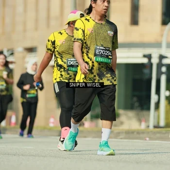 Runner Photo 6159376