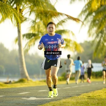 Runner Photo 6159475