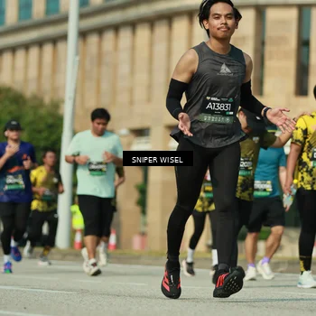 Runner Photo 6159490