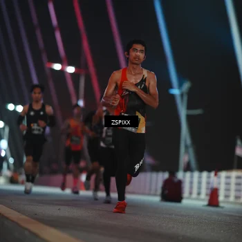 Runner Photo 6159626