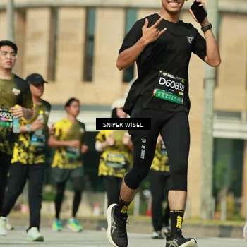 Runner Photo 6159698