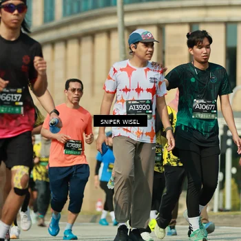 Runner Photo 6159844