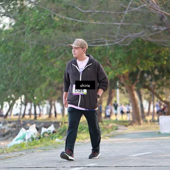 Runner Photo 6159860