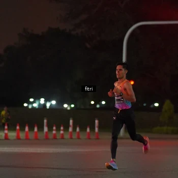 Runner Photo 6159894