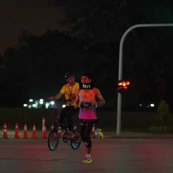 Runner Photo 6159909
