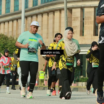 Runner Photo 6159967