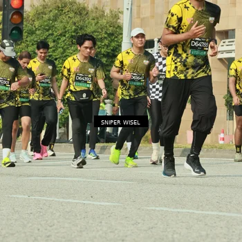 Runner Photo 6160056