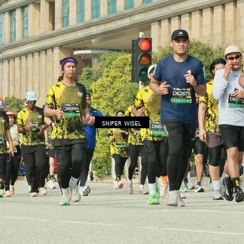 Runner Photo 6160095