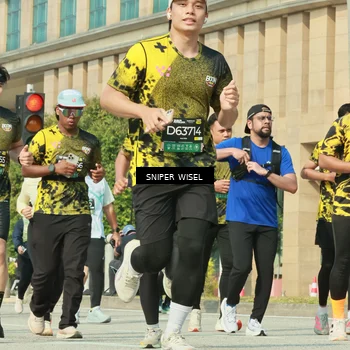 Runner Photo 6160115