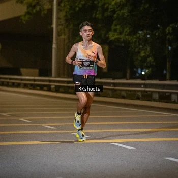 Runner Photo 6160145