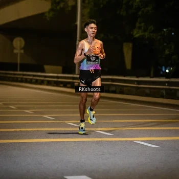 Runner Photo 6160155