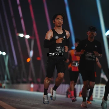 Runner Photo 6160197