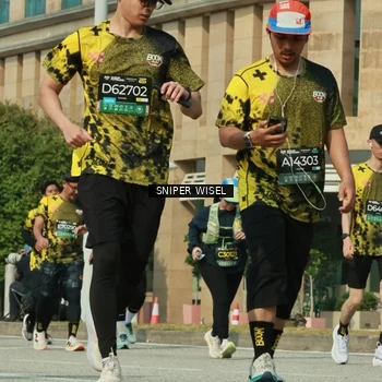 Runner Photo 6160250