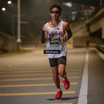 Runner Photo 6160260