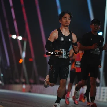 Runner Photo 6160269