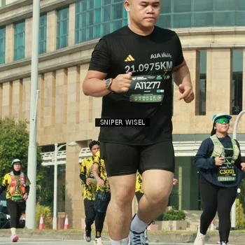 Runner Photo 6160276