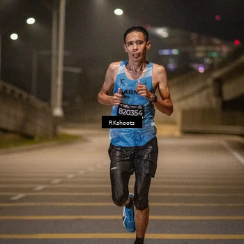 Runner Photo 6160312