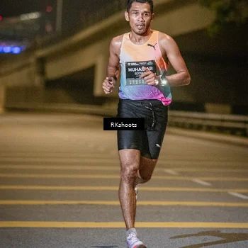 Runner Photo 6160378