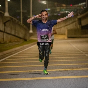 Runner Photo 6160419