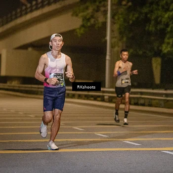 Runner Photo 6160500