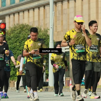 Runner Photo 6160595