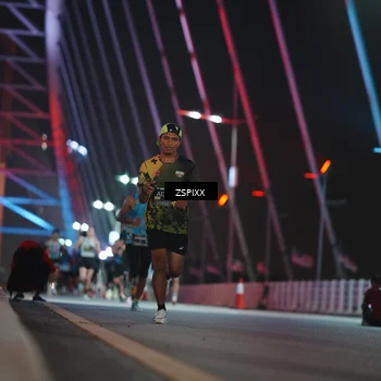 Runner Photo 6160613