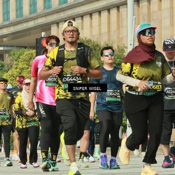 Runner Photo 6160619