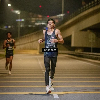 Runner Photo 6160667