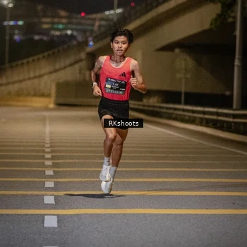 Runner Photo 6160671