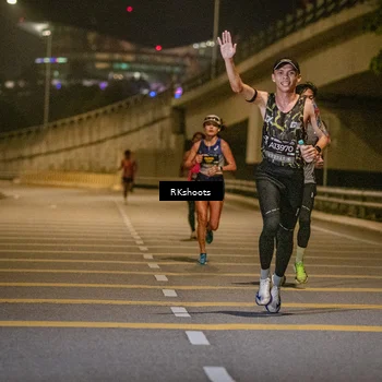 Runner Photo 6160736