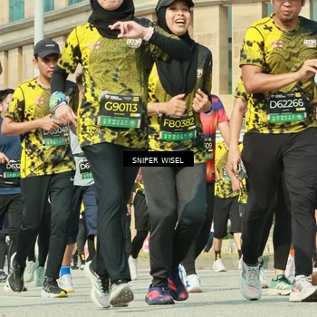 Runner Photo 6160737