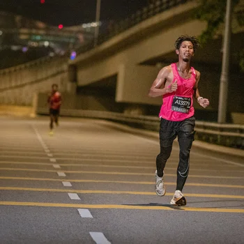 Runner Photo 6160741
