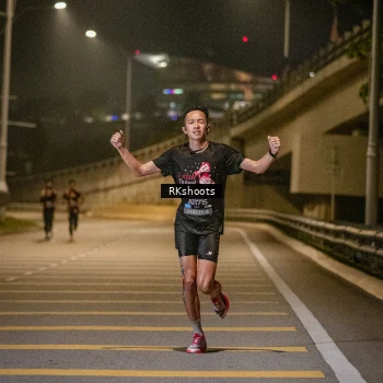 Runner Photo 6160768