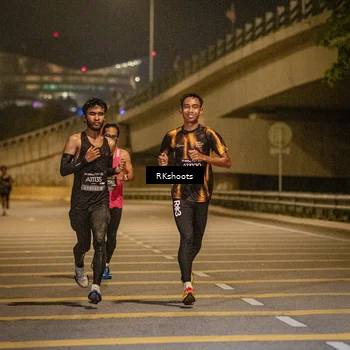 Runner Photo 6160811