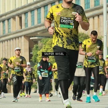 Runner Photo 6160854