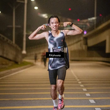 Runner Photo 6160869