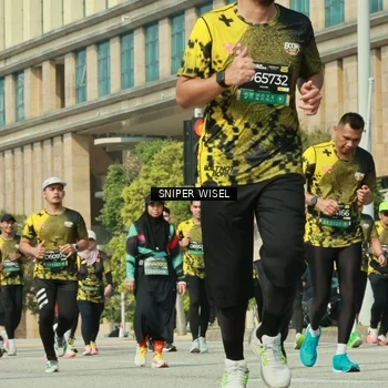 Runner Photo 6160876