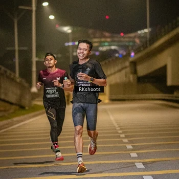 Runner Photo 6160915